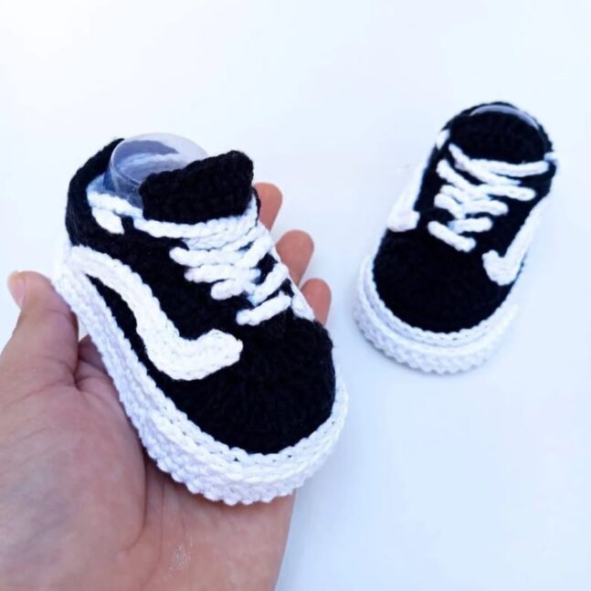 Sapatinho Baby Vans Crochê | Estilo e Fofura para os Primeiros Lookinhos