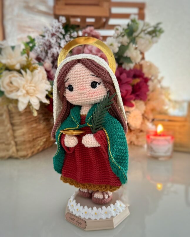 Santa Luzia em crochê  ✨🙏
